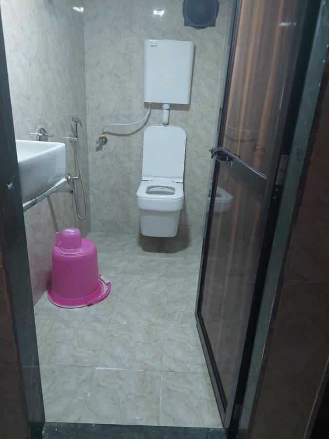 Asra Dormitory For Male And Female Βομβάη Εξωτερικό φωτογραφία